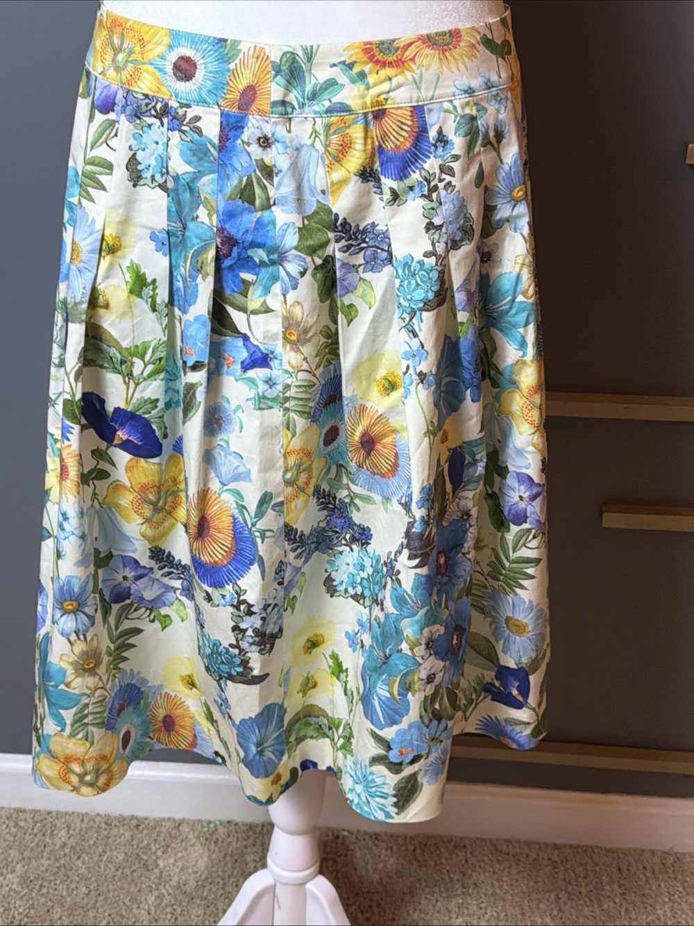 Talbots Blue, Yellow & Cream Floral A-Line Skirt
